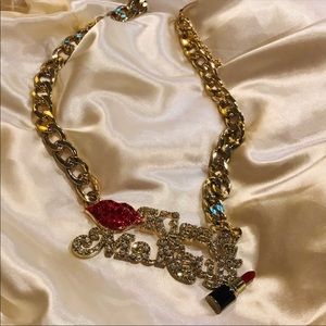 💋 KISS & Makeup Necklace💄